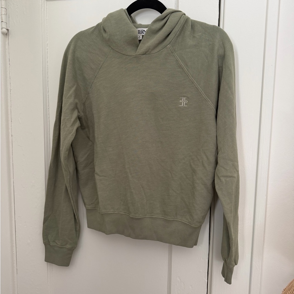 Eterne Hooded Sweater